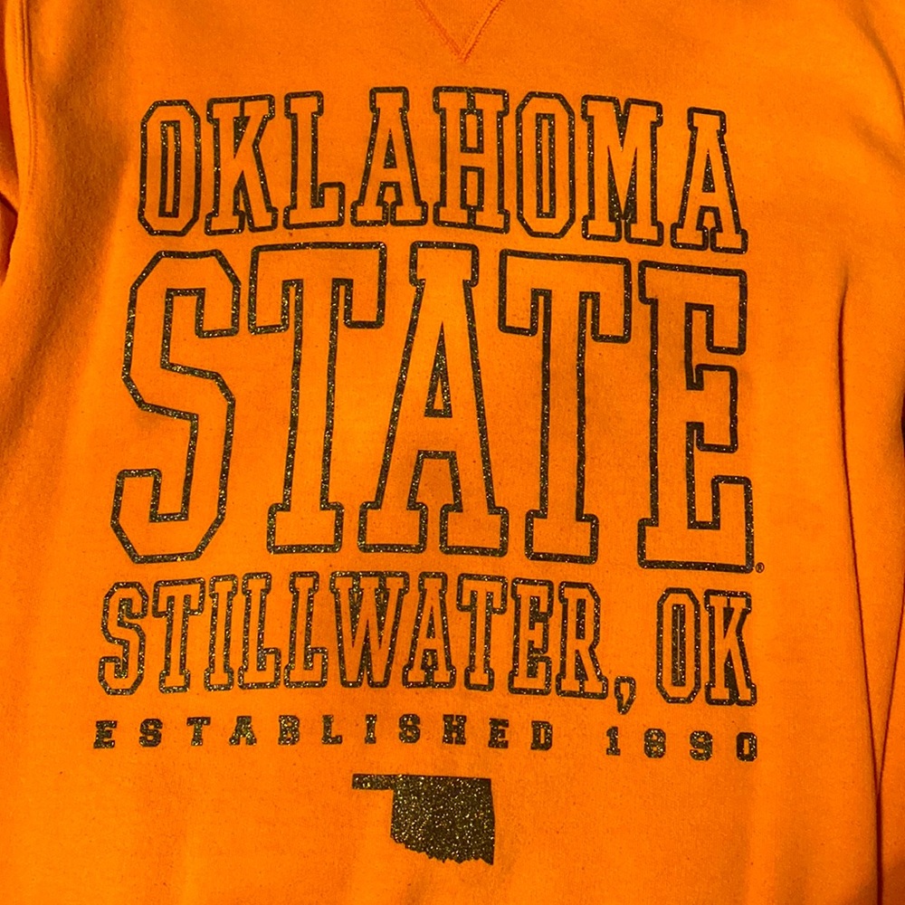 Oklahoma State University Sweatshirt - Medium